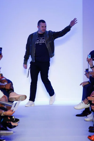 Look 39